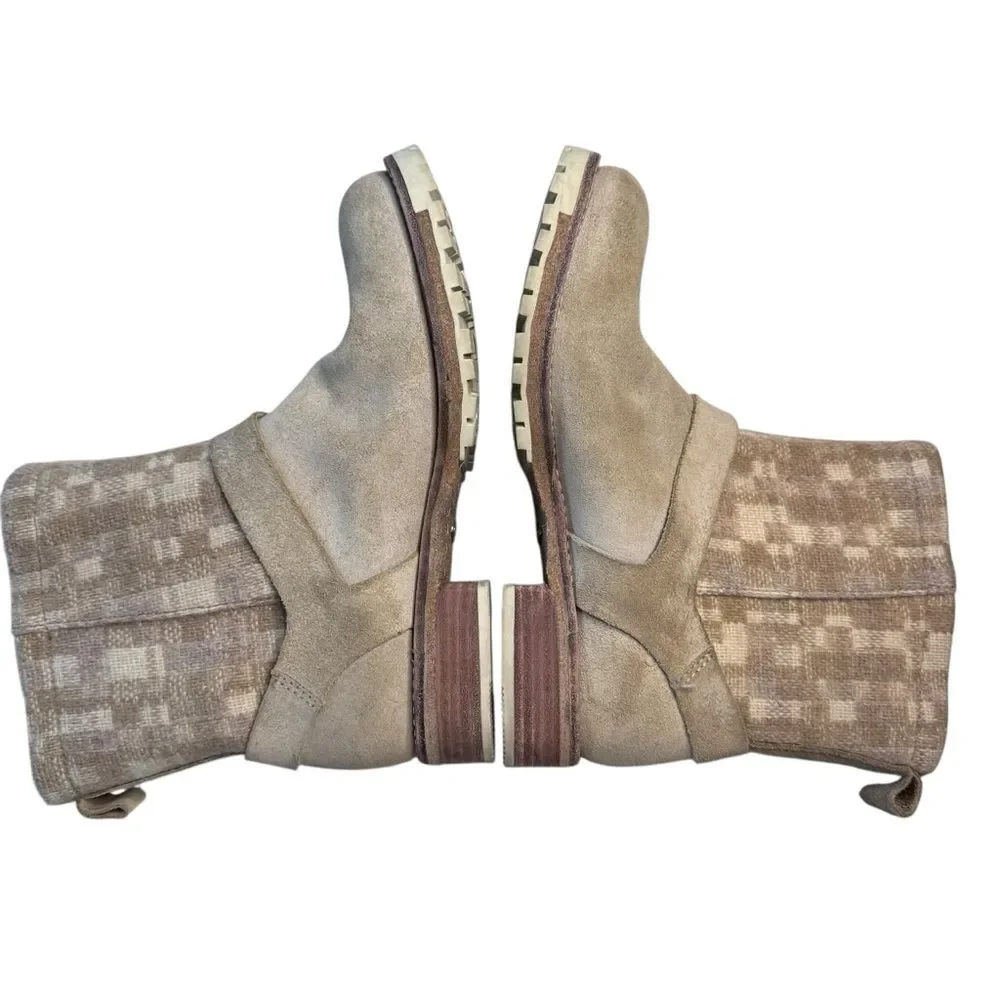 Woolrich Wool Lining Baltimore Harness Ankle Boots Tan Suede Outer Size 9